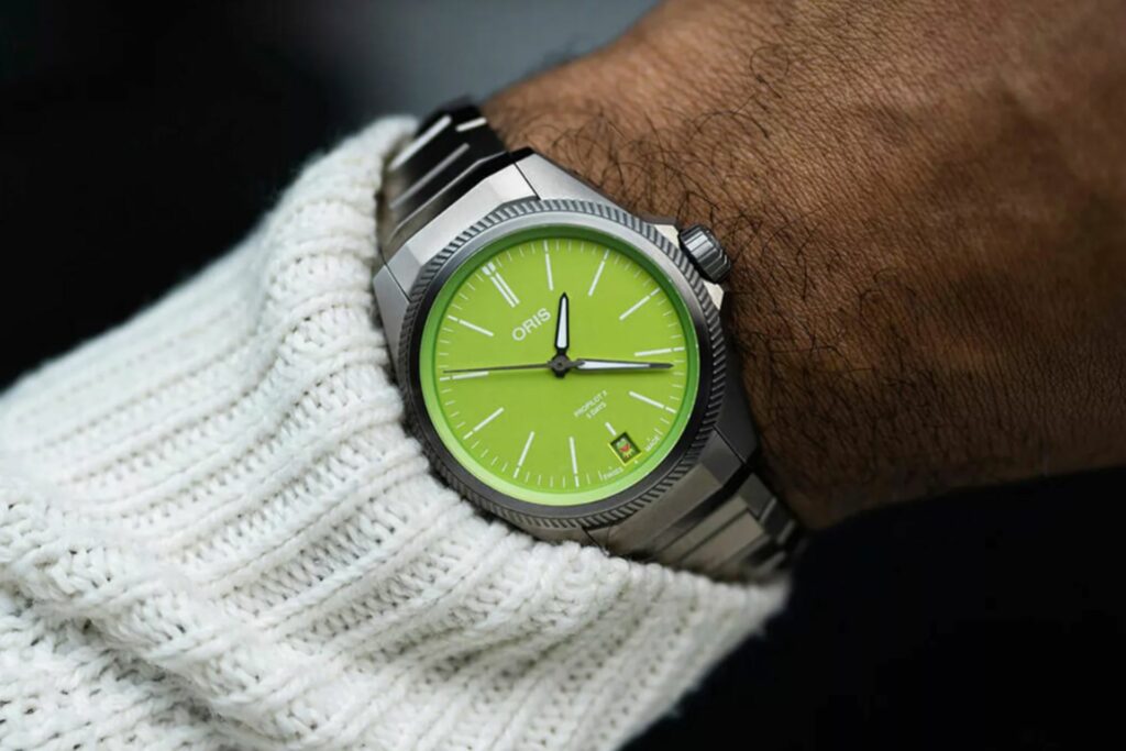 Oris Kermit på hånden