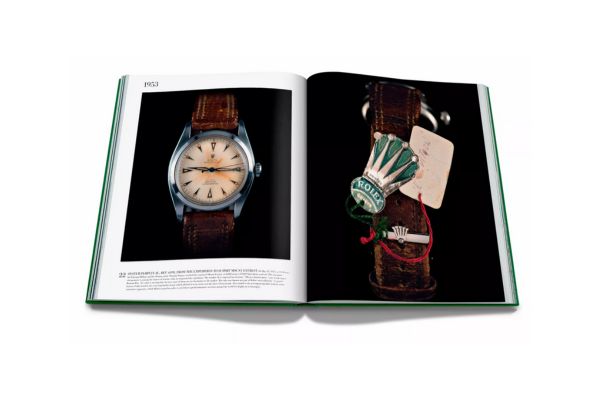 Oppslag av bøken Rolex: The Impossible Collection
