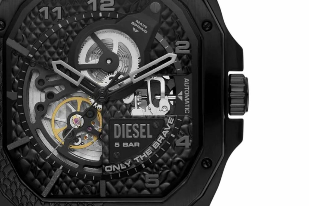 Diesel Flayed klokke i sort